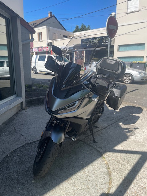 HONDA - NT1100 DCT - GOUSSAINVILLE