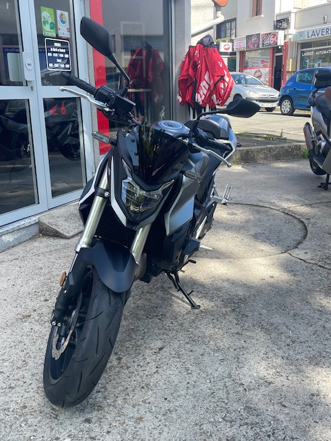 HONDA HORNET 750 - GOUSSAINVILLE