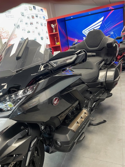 HONDA GOLDWING 1800 TOURING DCT - GOUSSAINVILLE