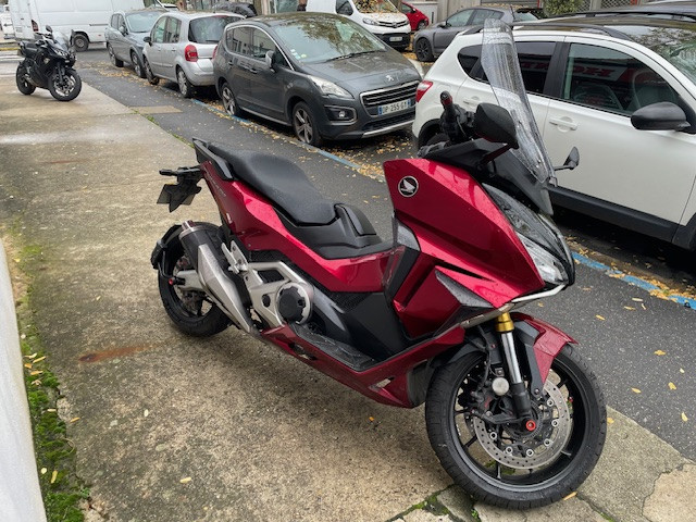 HONDA FORZA 750 - GOUSSAINVILLE