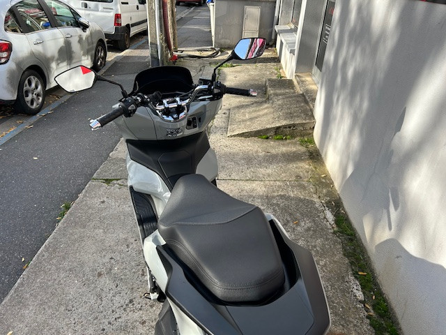 HONDA PCX 125 - GOUSSAINVILLE