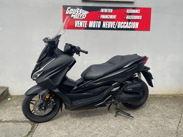 HONDA FORZA 125 - GOUSSAINVILLE